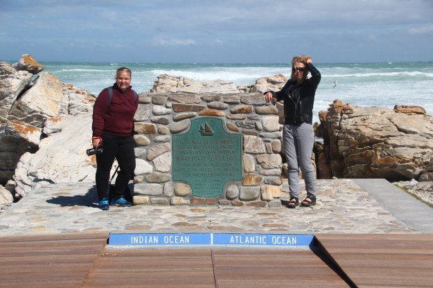 AB2BA5F0-3615-4832-8CE1-85660ABB2B45